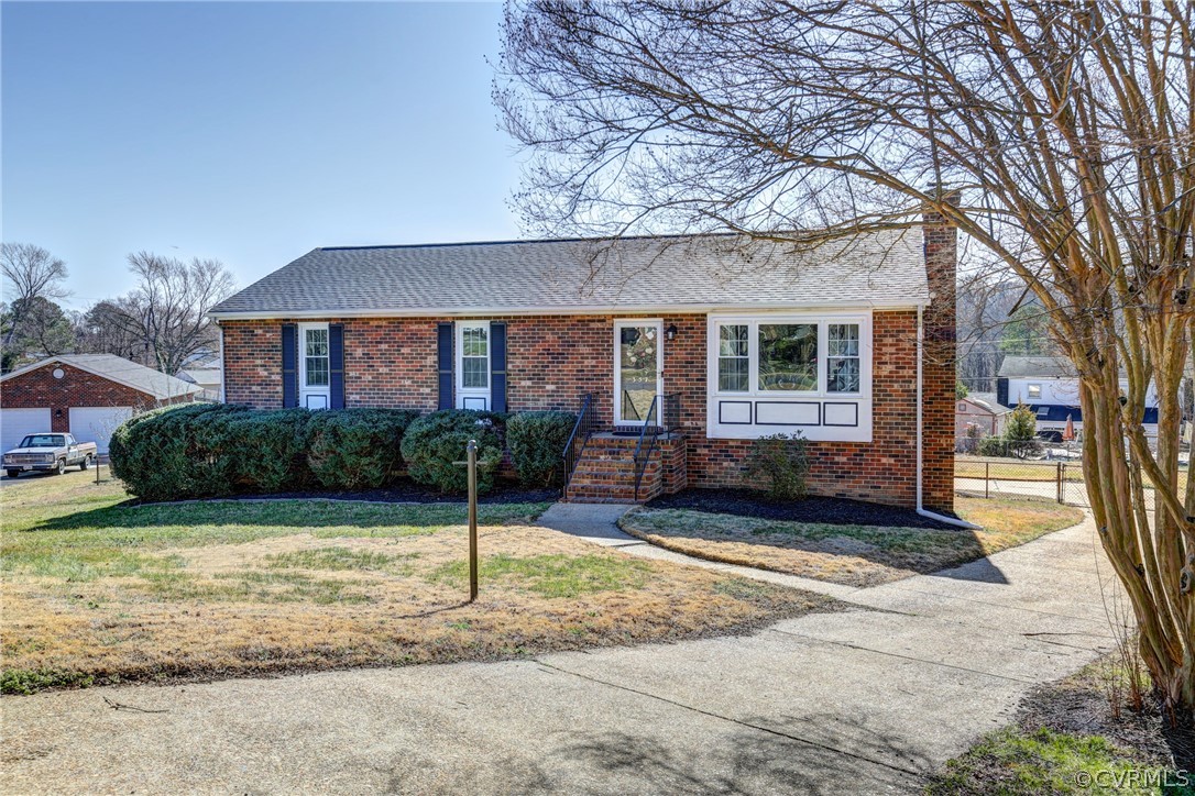 357 Waxwing Dr
