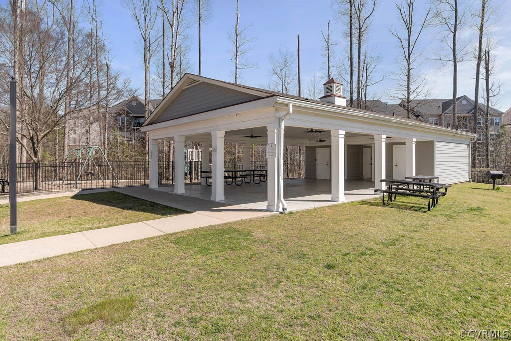 1111 Briars Ct Unit#201