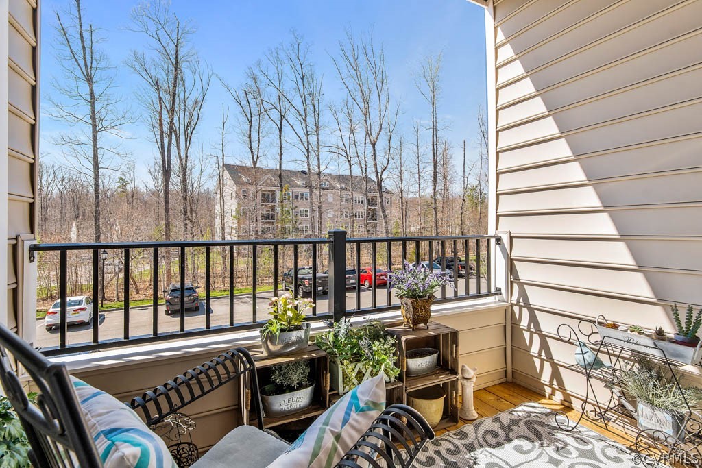 1111 Briars Ct Unit#201
