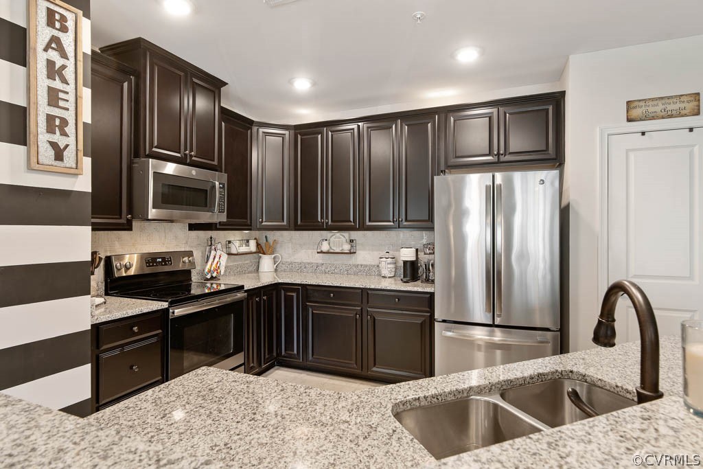 1111 Briars Ct Unit#201