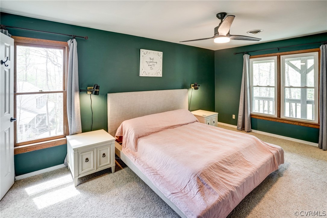 4221 Hunters Ridge Dr