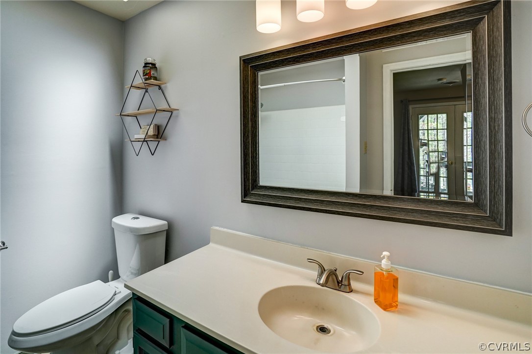 4221 Hunters Ridge Dr