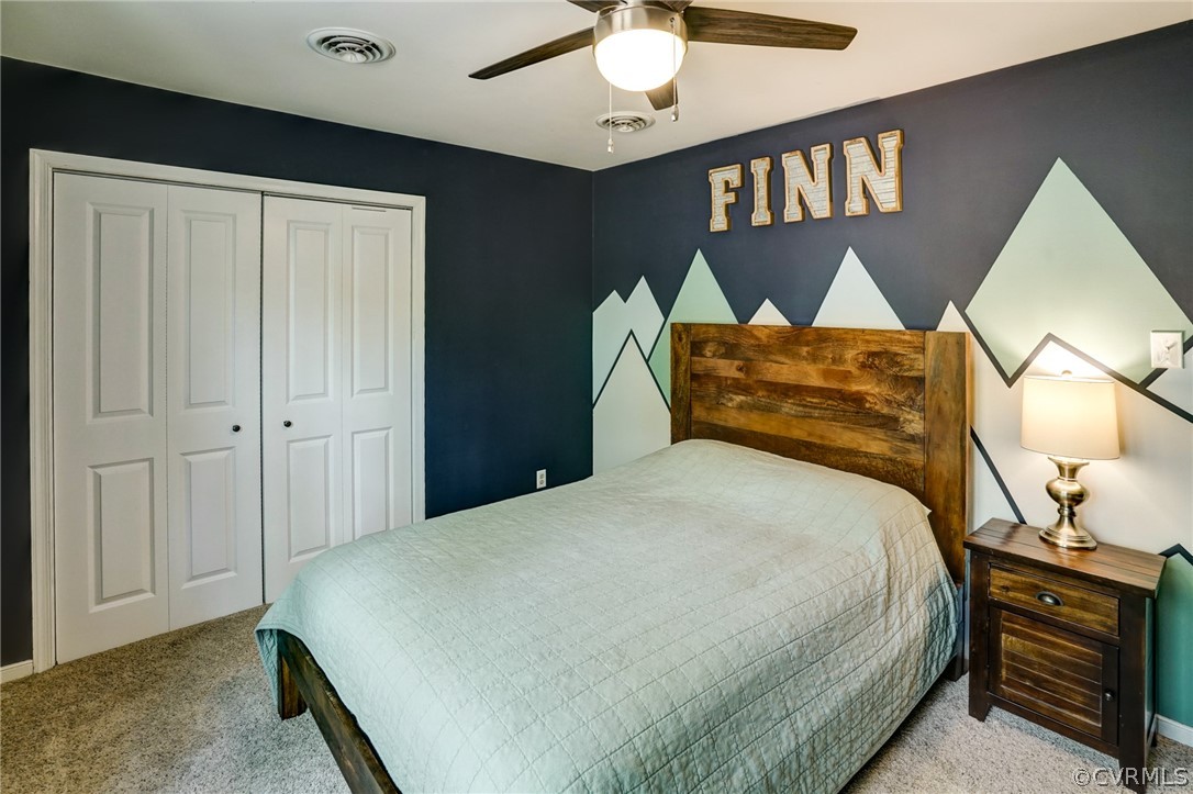 4221 Hunters Ridge Dr