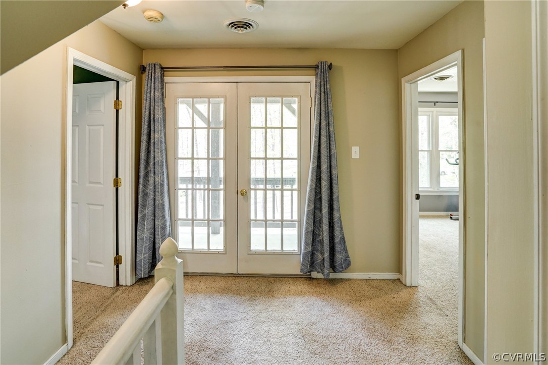 4221 Hunters Ridge Dr