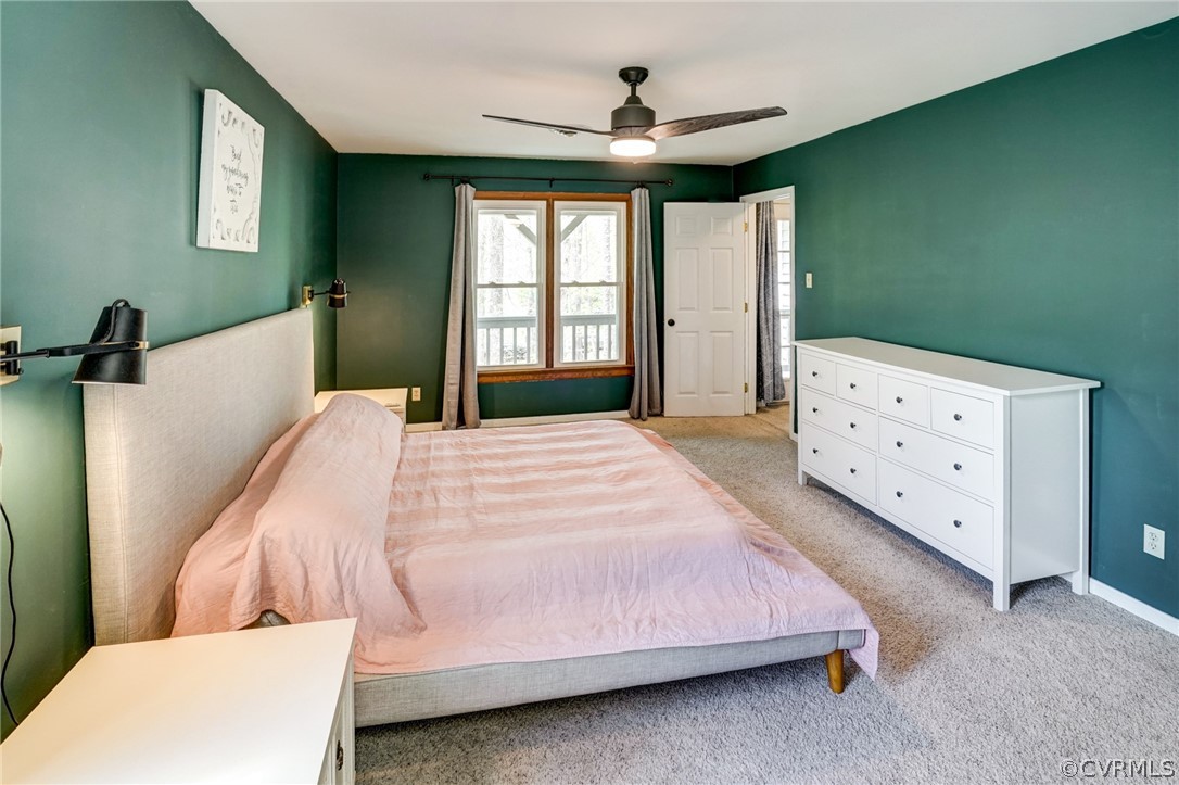 4221 Hunters Ridge Dr