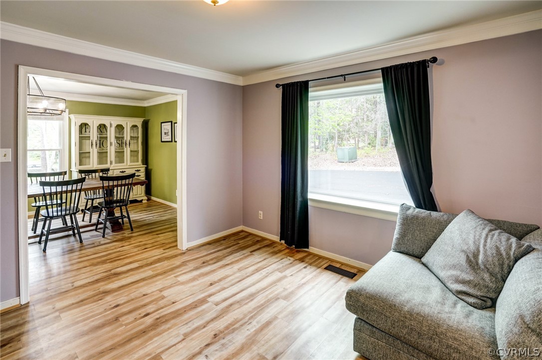 4221 Hunters Ridge Dr