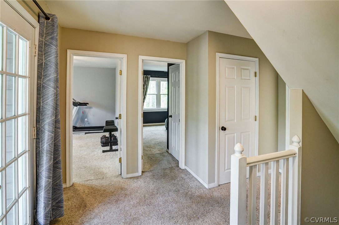 4221 Hunters Ridge Dr