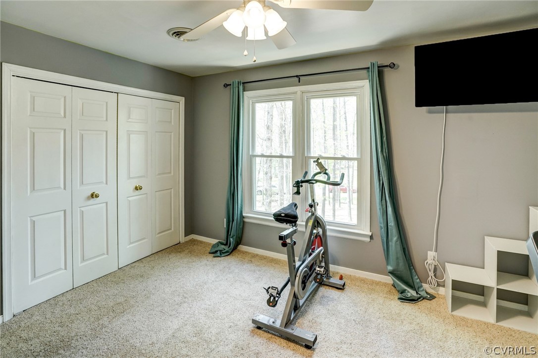 4221 Hunters Ridge Dr