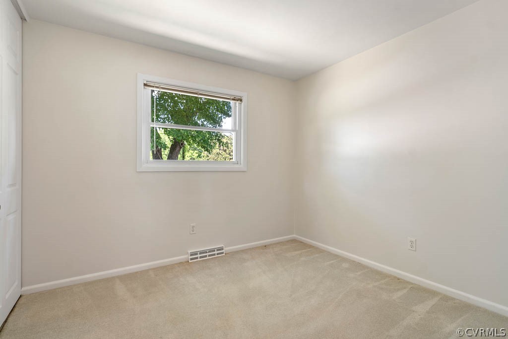 9414 Huron Ave