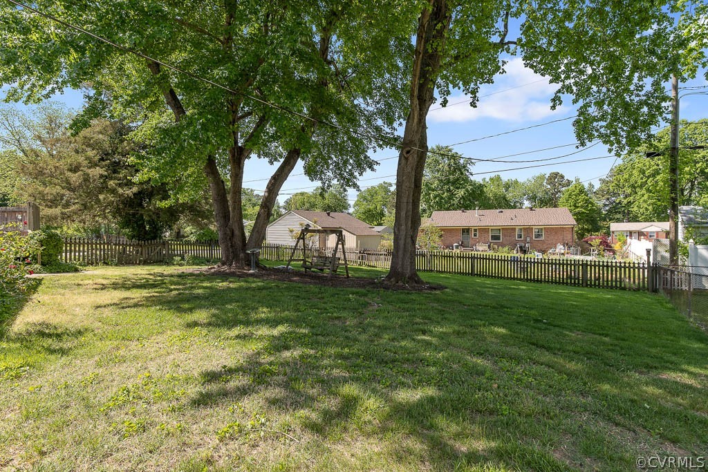 9414 Huron Ave