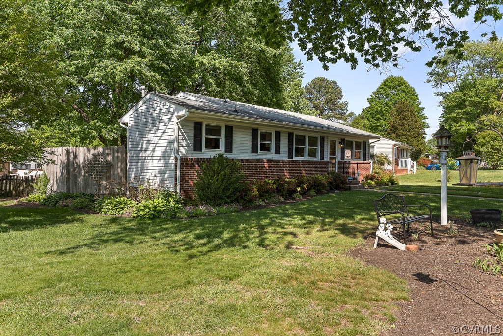 9414 Huron Ave