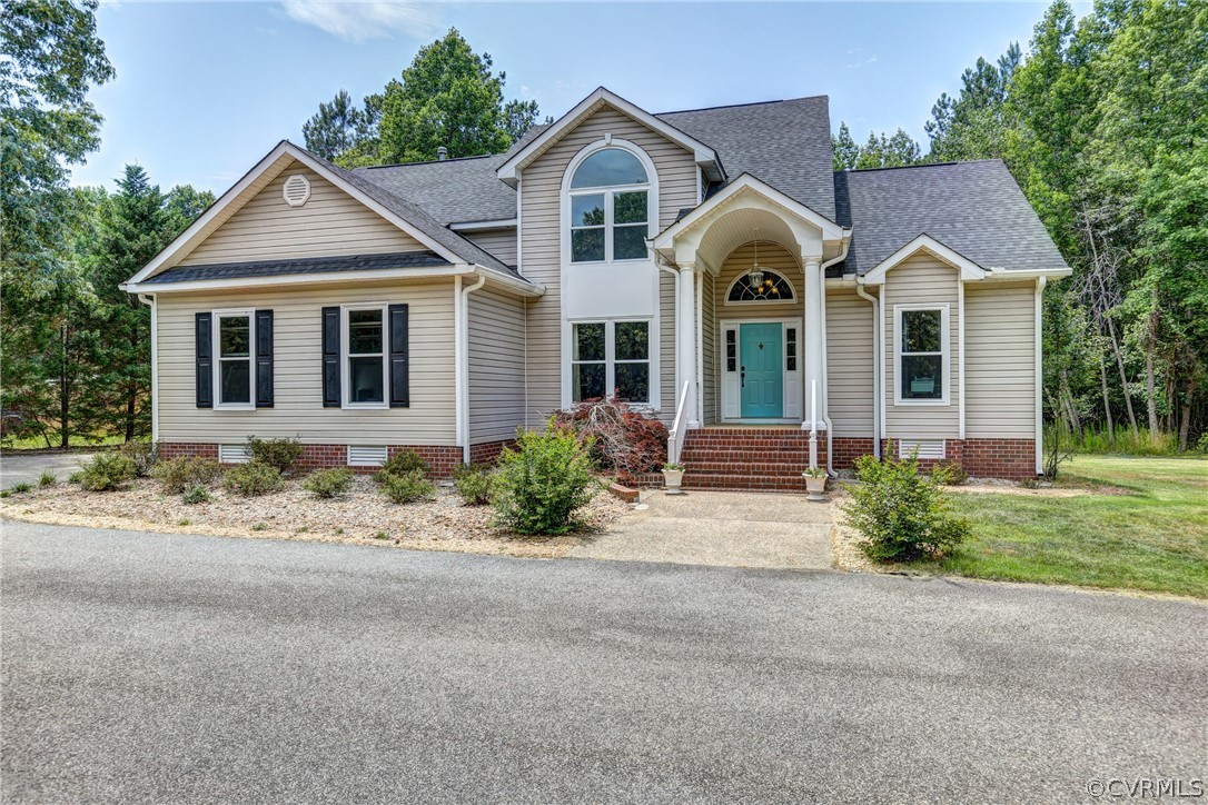 13800 Bluff Ridge Dr