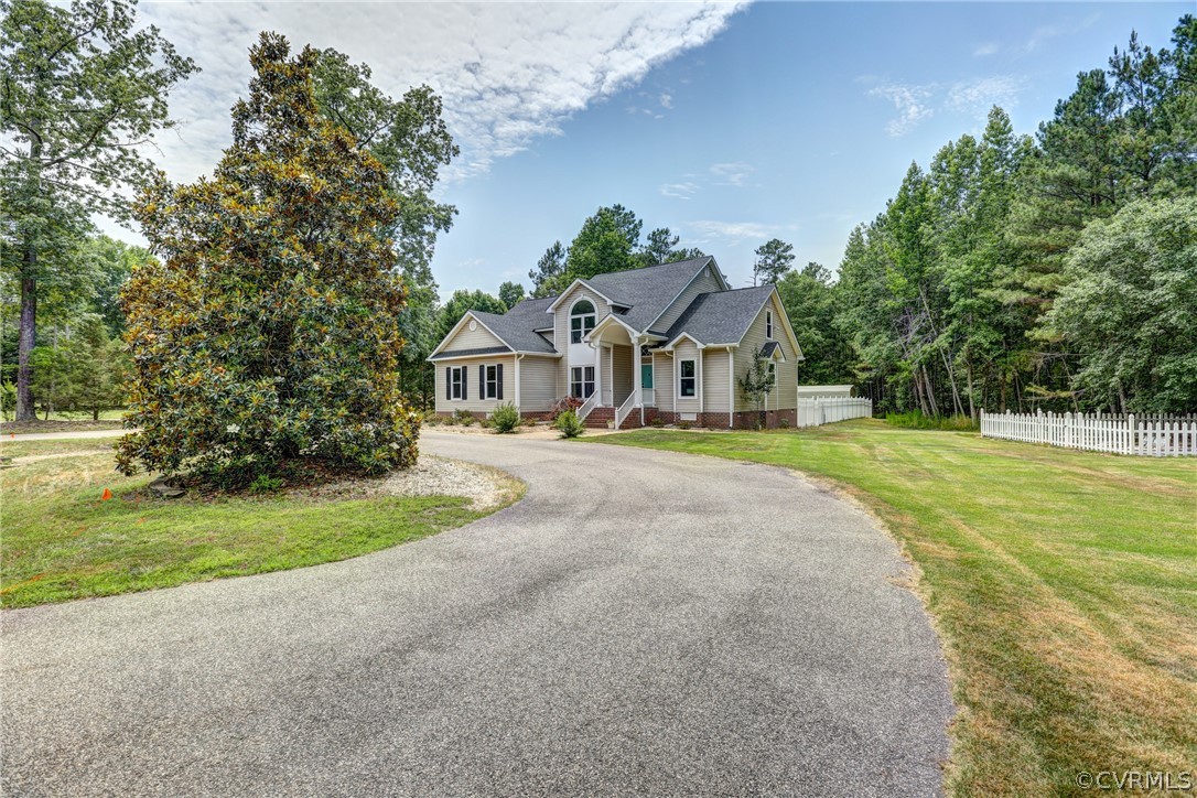 13800 Bluff Ridge Dr