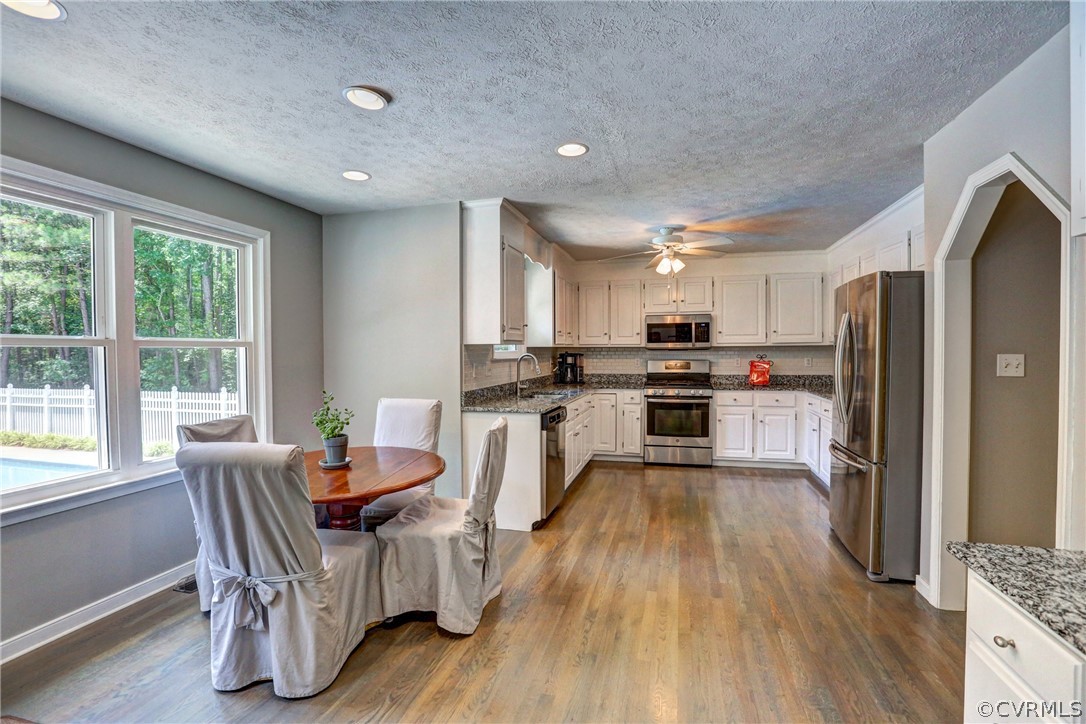 13800 Bluff Ridge Dr