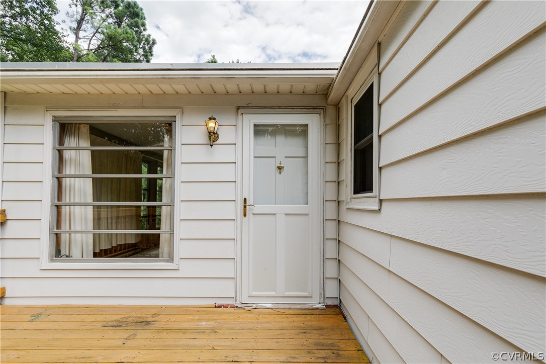 8010 Dalmain Dr