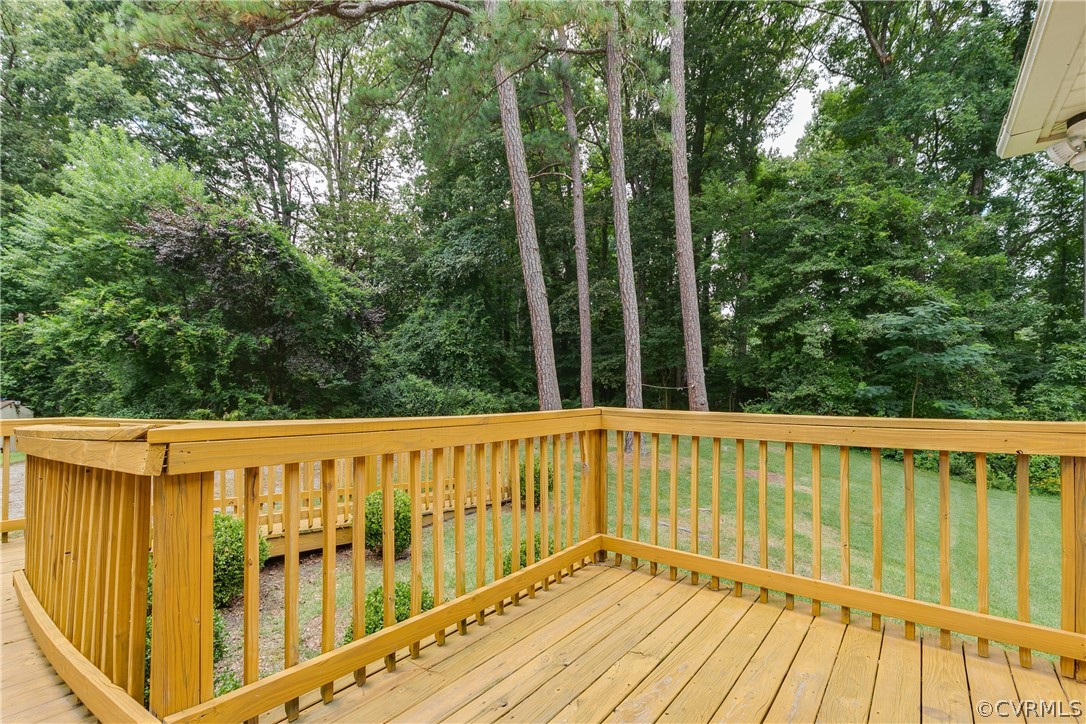 8010 Dalmain Dr
