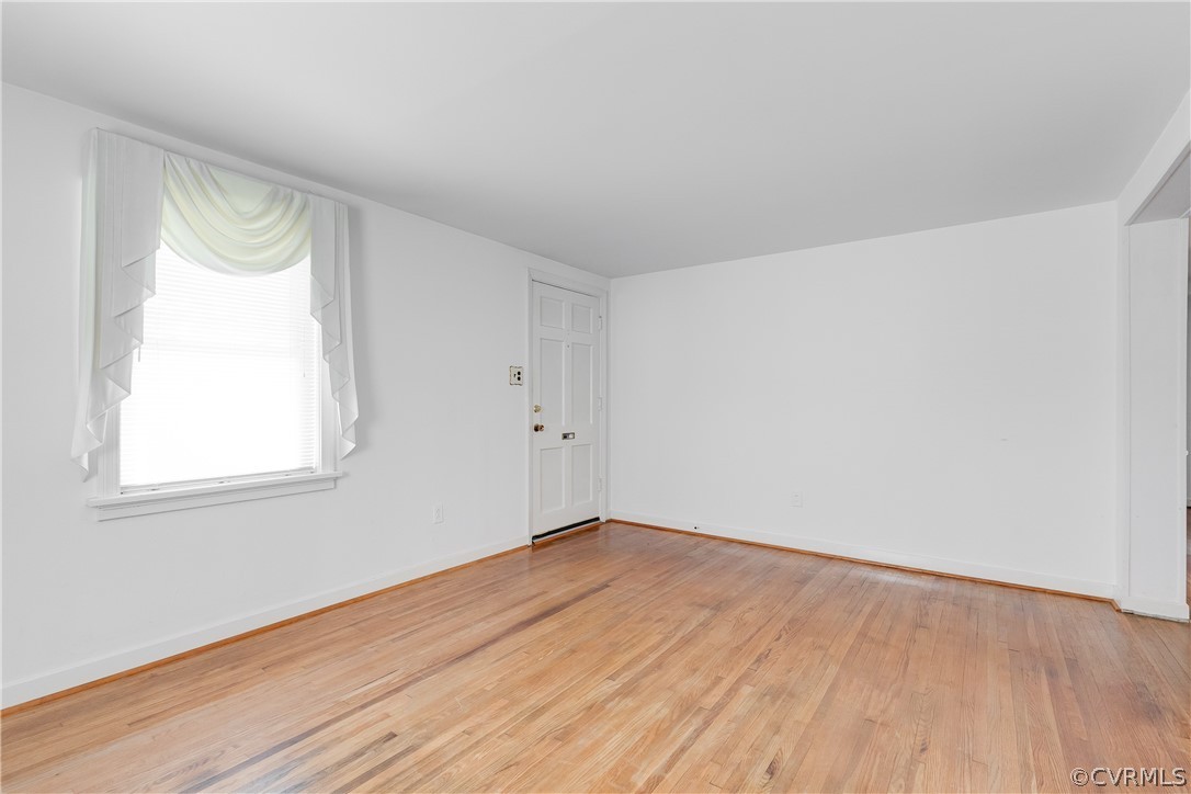 8010 Dalmain Dr