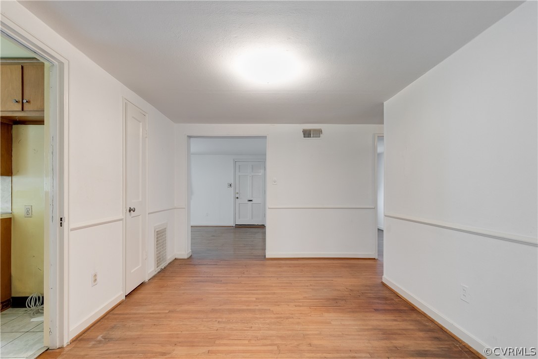 8010 Dalmain Dr