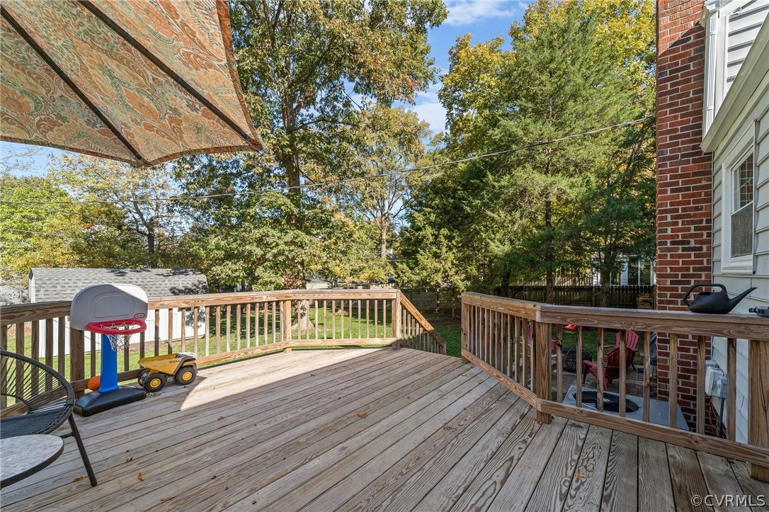 2304 Lashley Ln