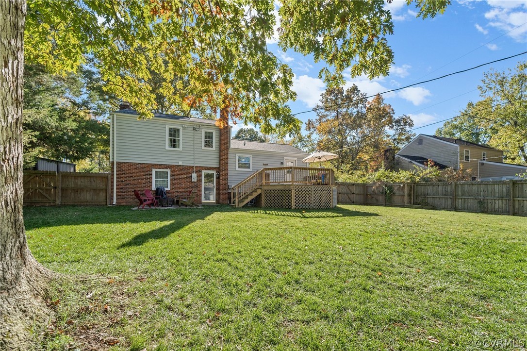 2304 Lashley Ln