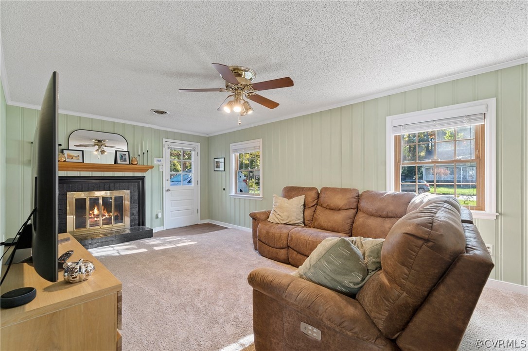 2304 Lashley Ln