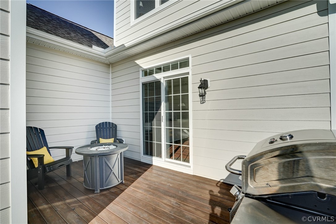 207 Thorncliff Rd