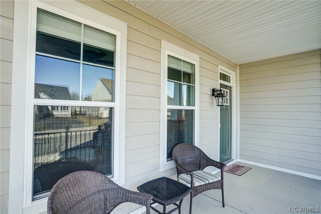 207 Thorncliff Rd