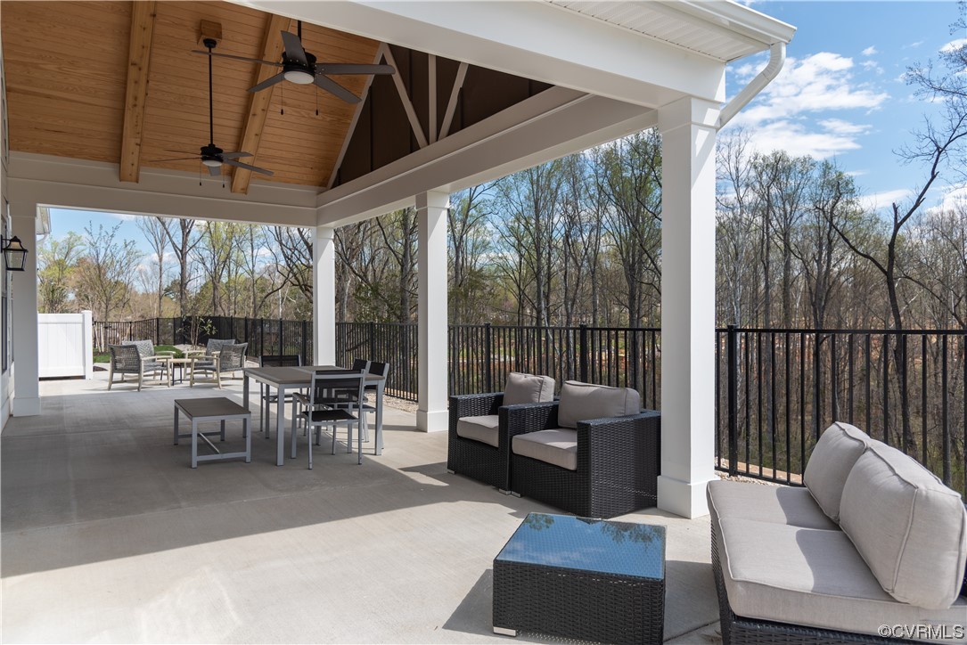 12424 Leith Hill Cir