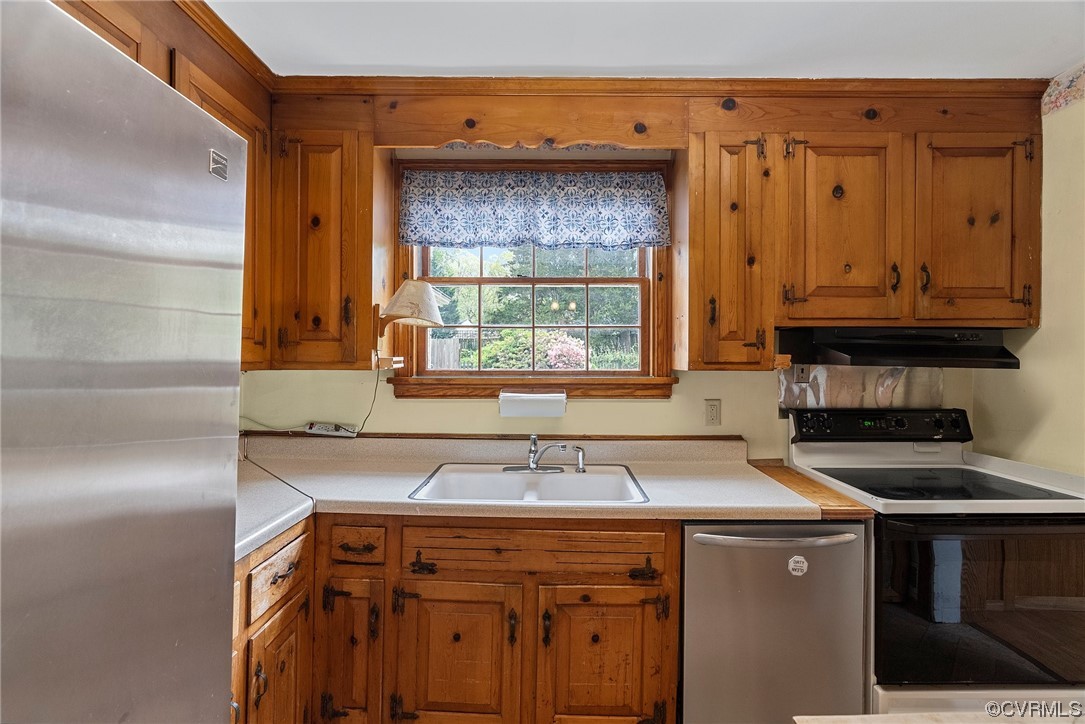 6221 Kimberly Cir