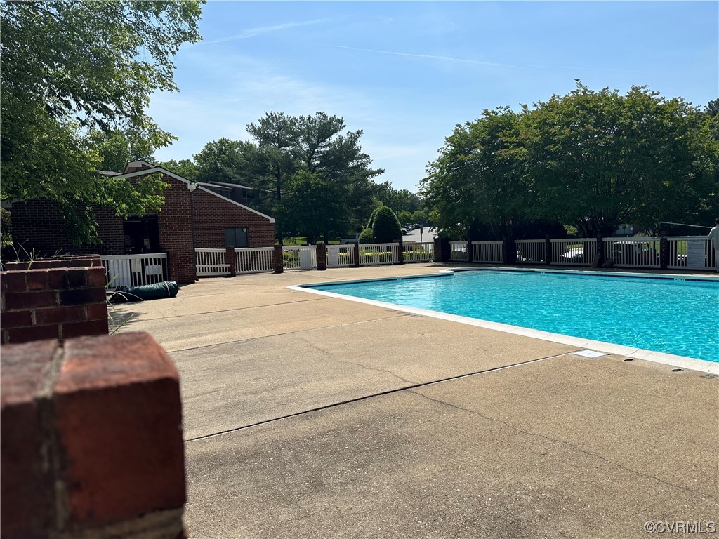 2104 Turtle Run Dr Unit#2