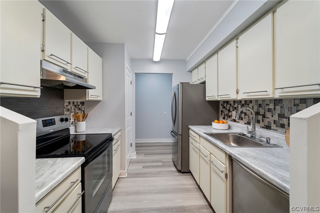 2104 Turtle Run Dr Unit#2