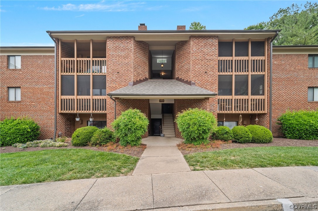 2104 Turtle Run Dr Unit#2