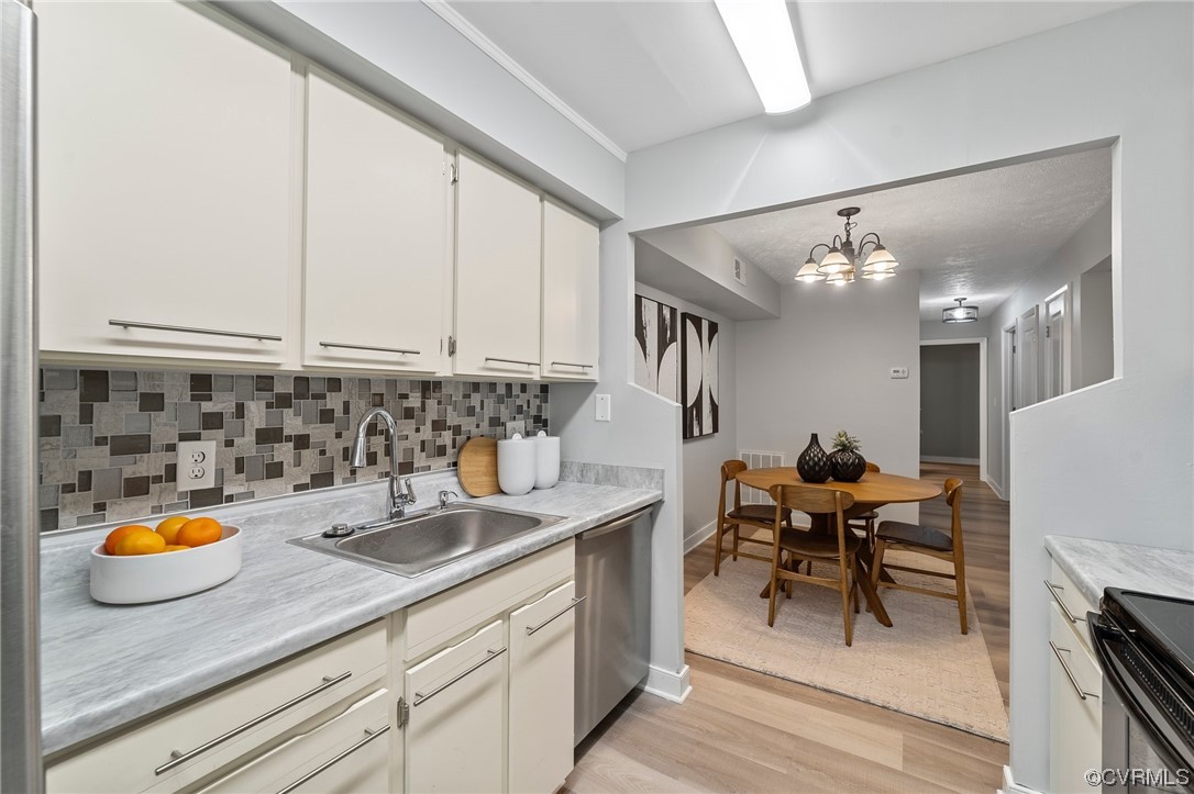 2104 Turtle Run Dr Unit#2