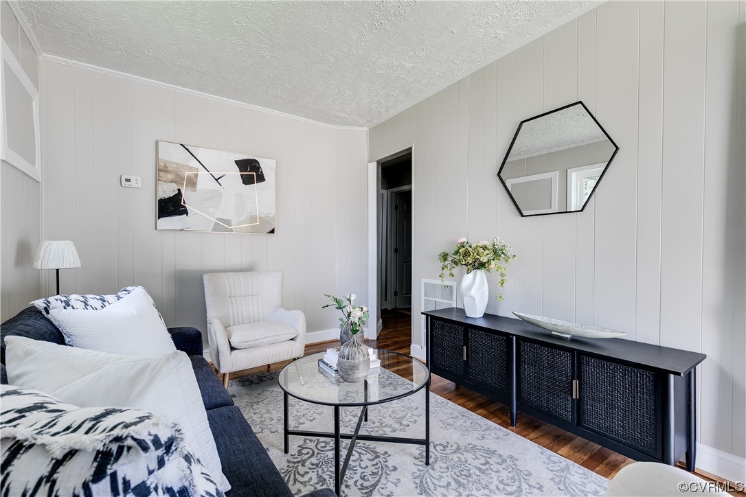 24 S Burch St