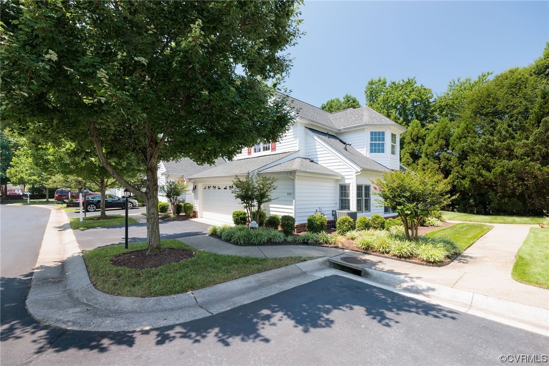 2221 Magnolia Grove Way