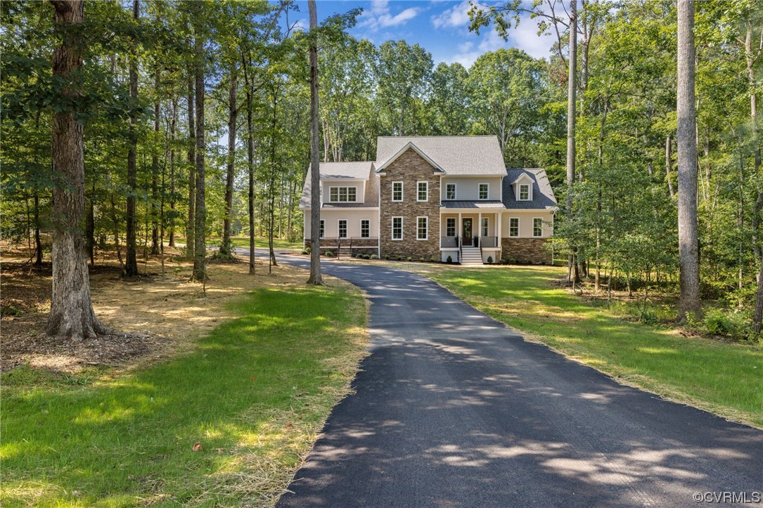 2211 Hollow Log Path