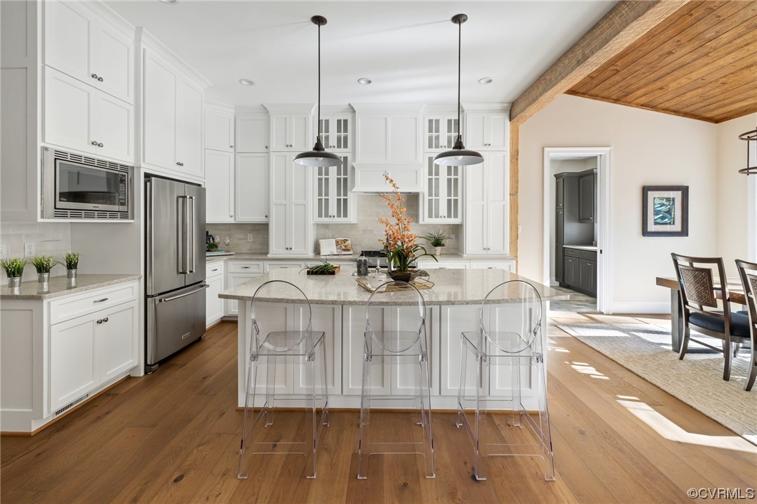 2211 Hollow Log Path