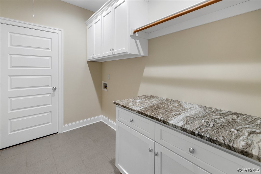 2211 Hollow Log Path