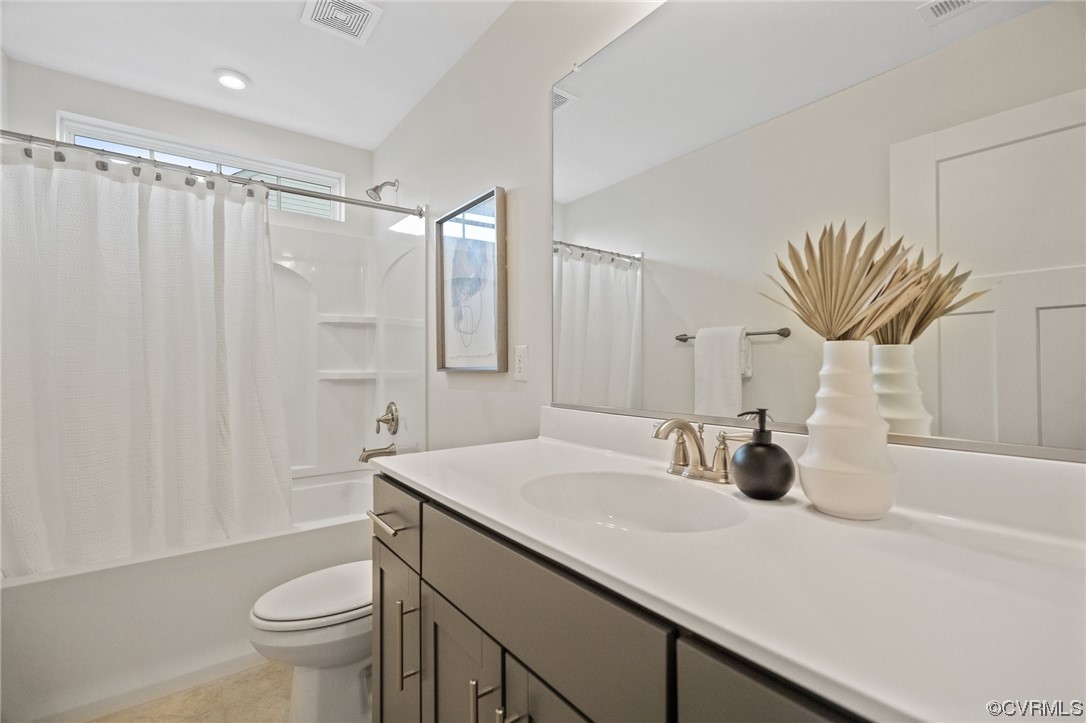 16918 Thornapple Run