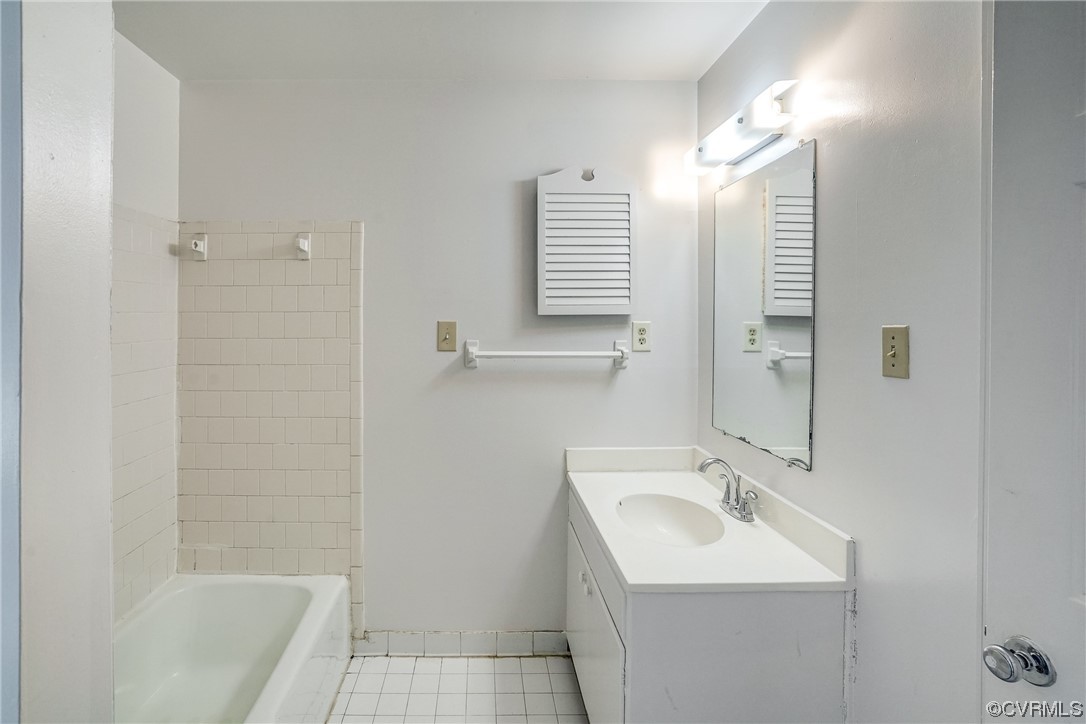 13609 Quail Hollow Ct