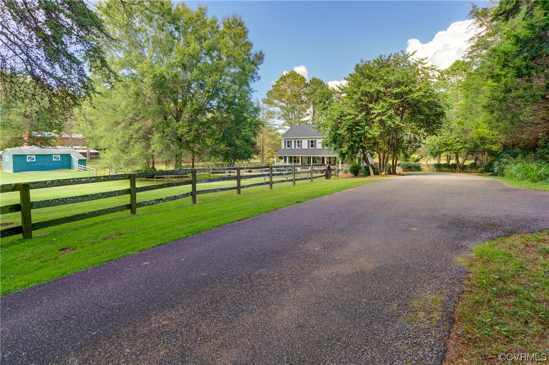 20004 Sterling Creek Ln