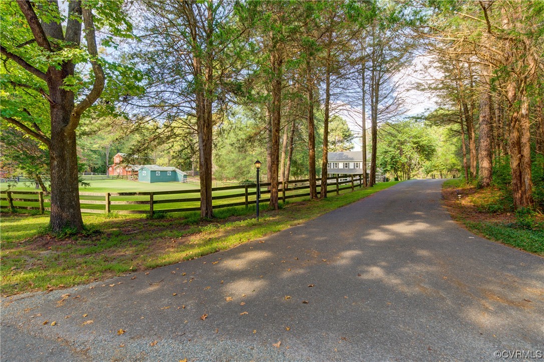 20004 Sterling Creek Ln