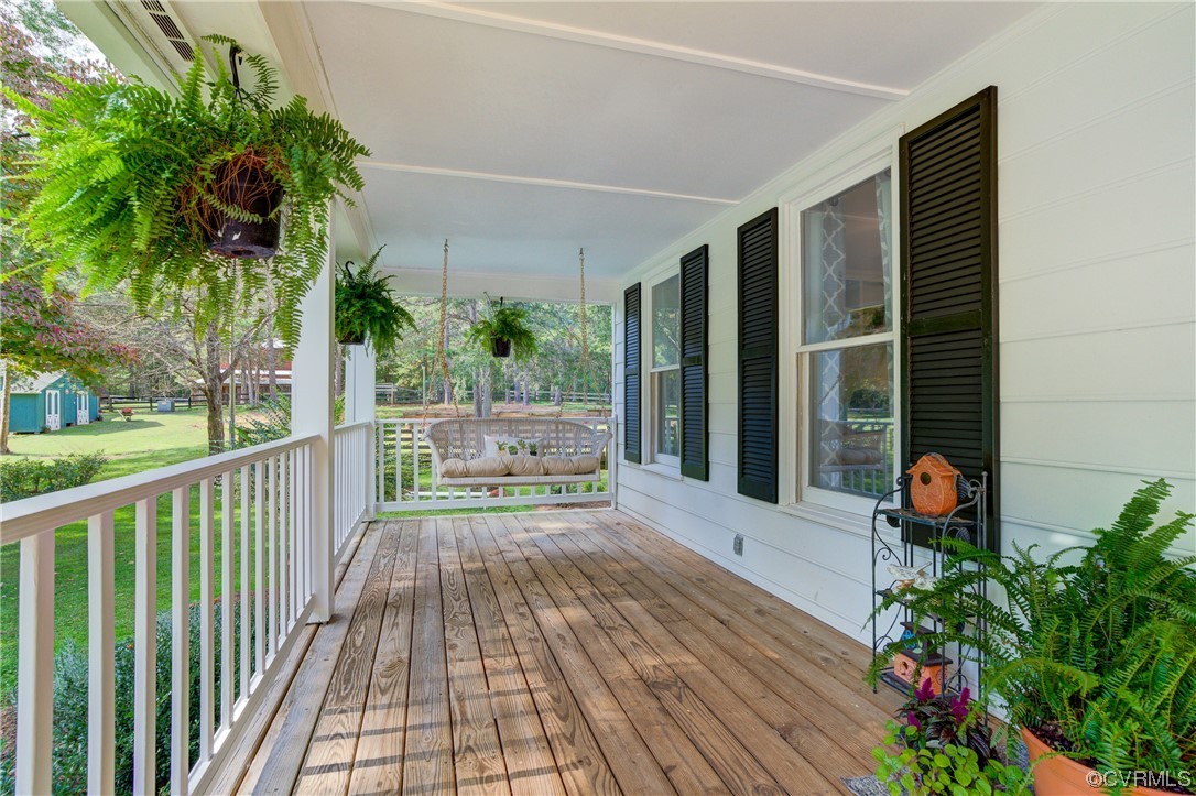 20004 Sterling Creek Ln