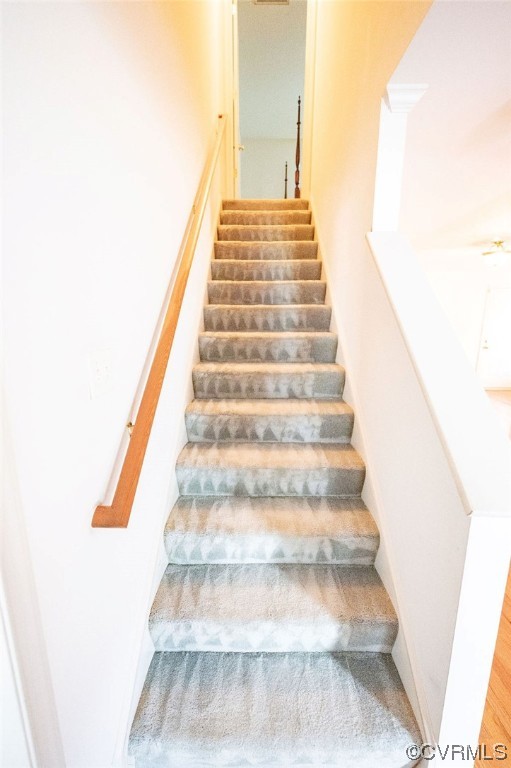 800 Fort Hayes Ct Unit#B