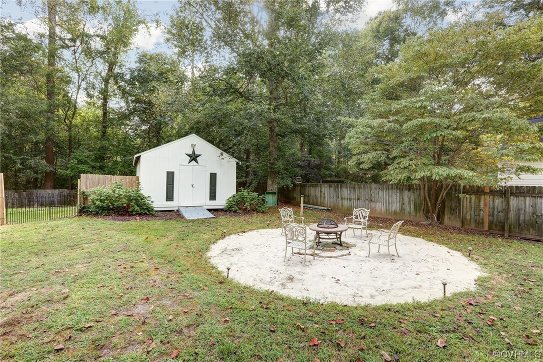 6723 Cherry Rd