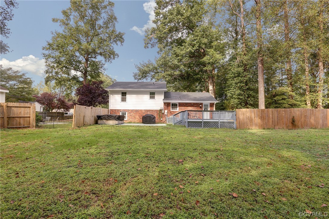 6723 Cherry Rd