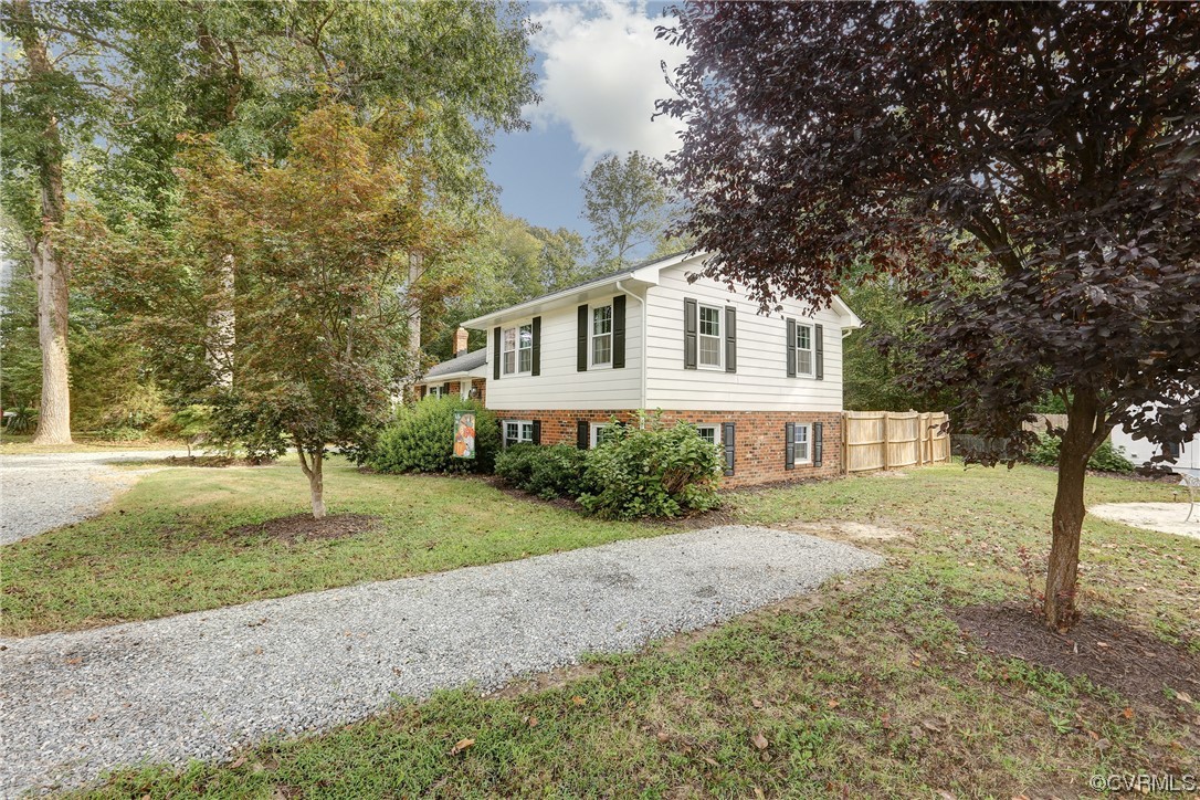 6723 Cherry Rd