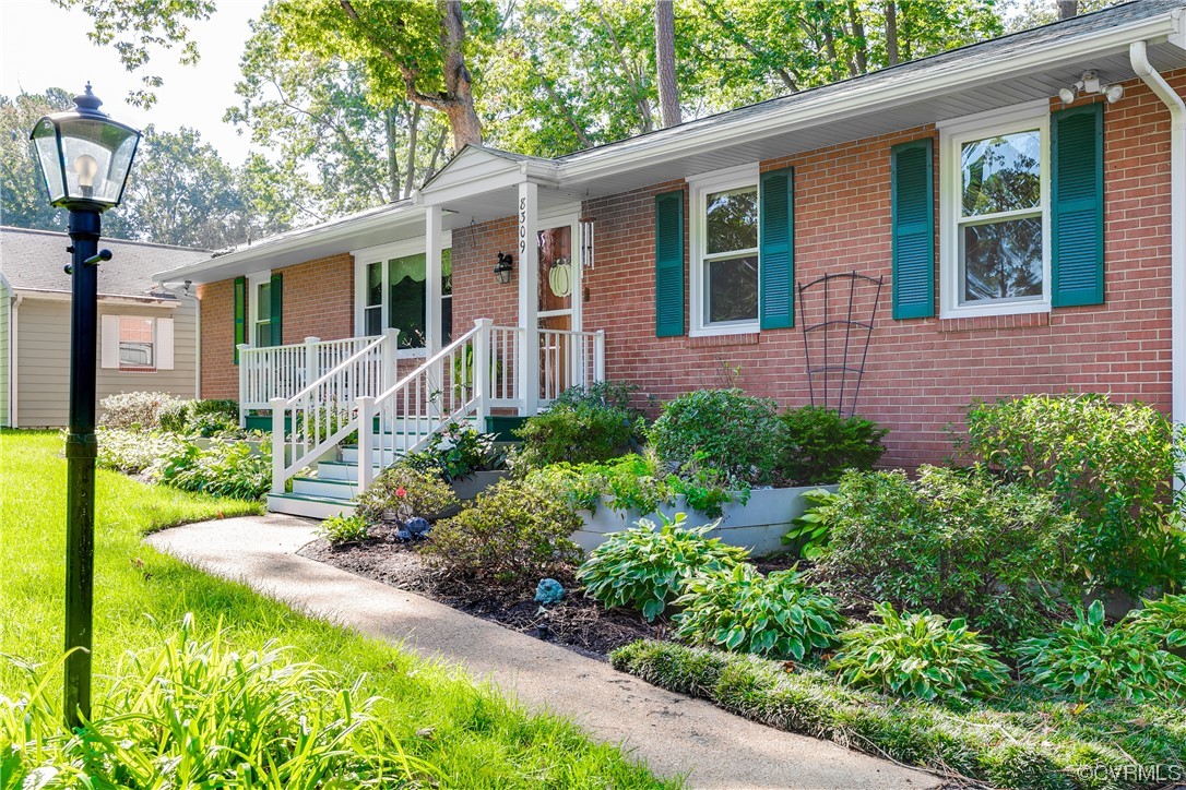 8309 Bronwood Rd