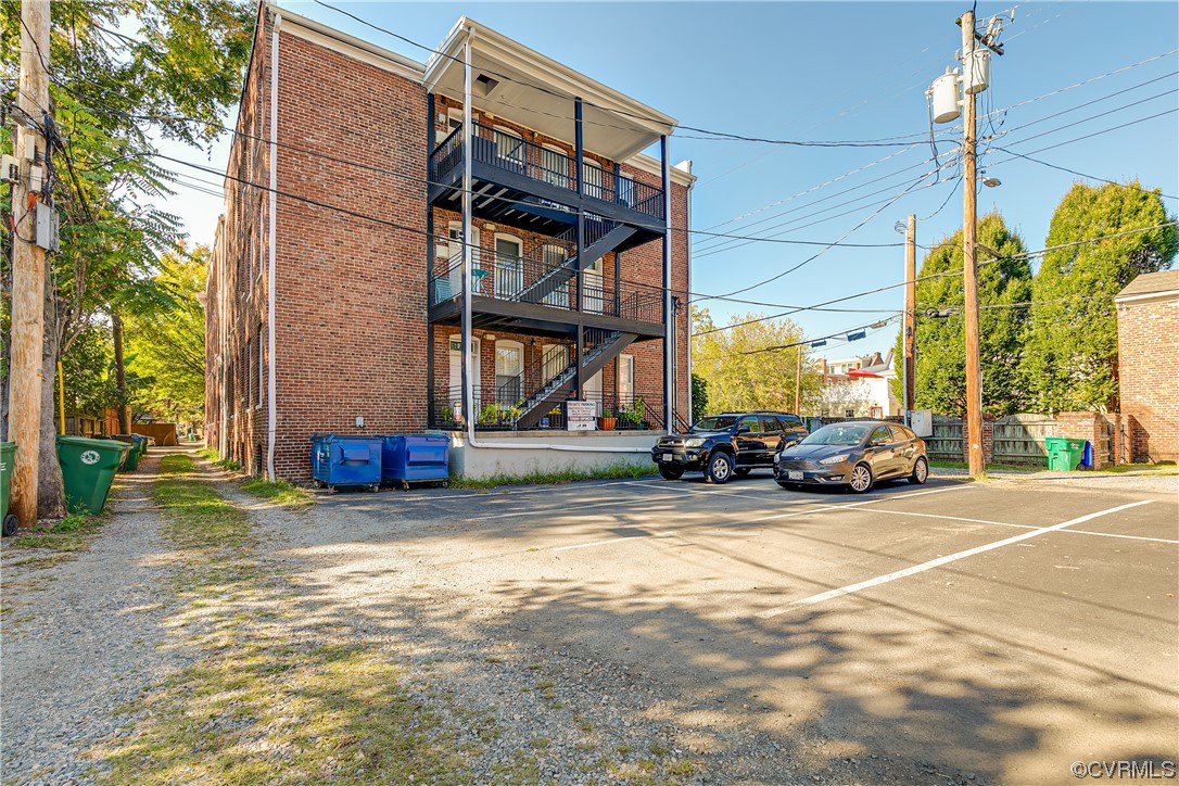 101 N Stafford Ave Unit#U2