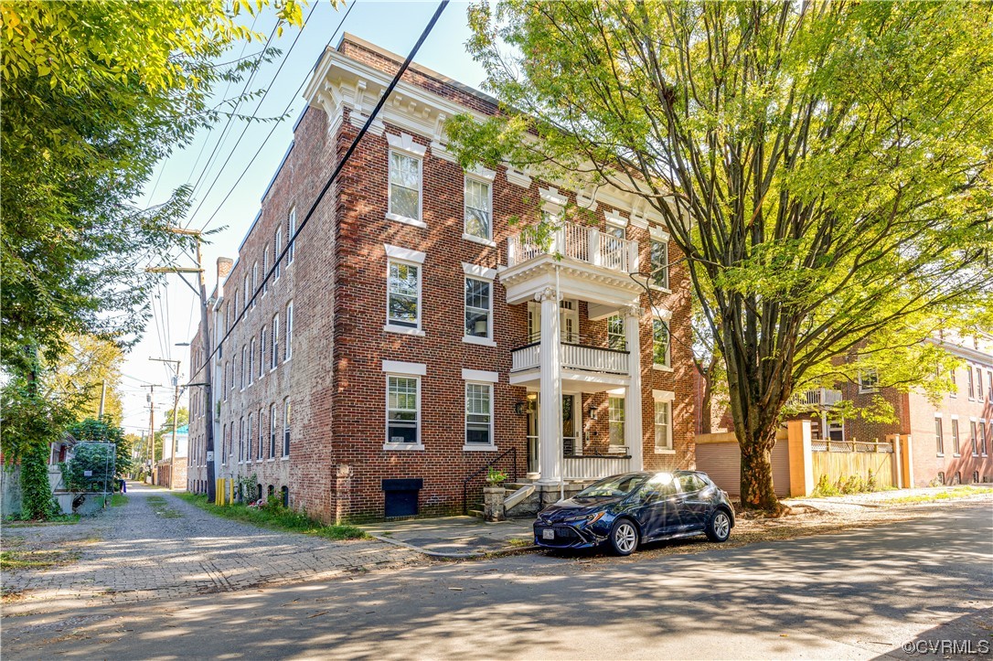 101 N Stafford Ave Unit#U2